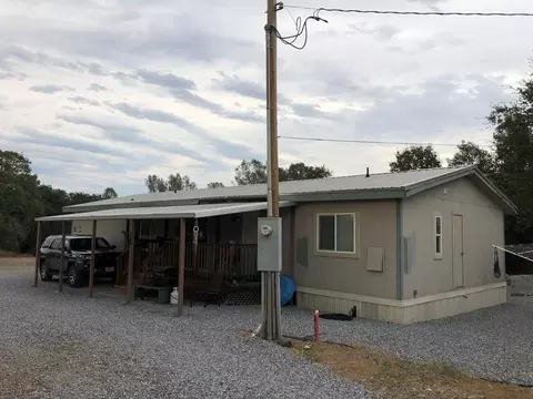 20587 Misty Ln, Redding, CA 96002 photo 2