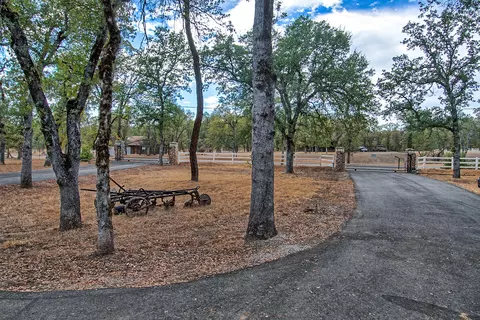 13143 Tamera Way, Redding, CA 96003 photo 40