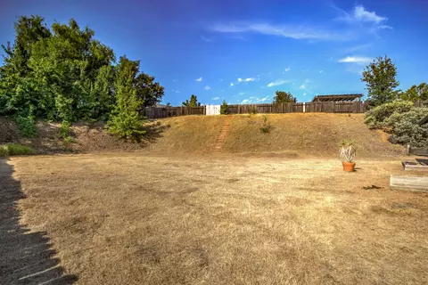 1118 Cobble Creek Ct, Redding, CA 96003 photo 18