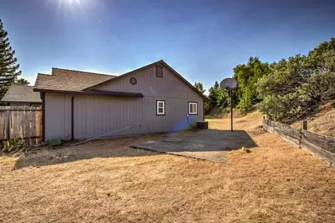 1118 Cobble Creek Ct, Redding, CA 96003 photo 21