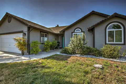 1118 Cobble Creek Ct, Redding, CA 96003 photo 1