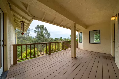 2754 Crystal Tree Dr, Redding, CA 96001 photo 6