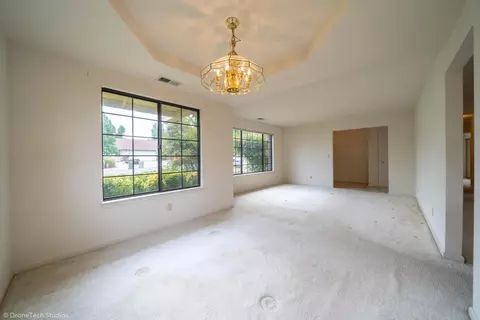 2754 Crystal Tree Dr, Redding, CA 96001 photo 8