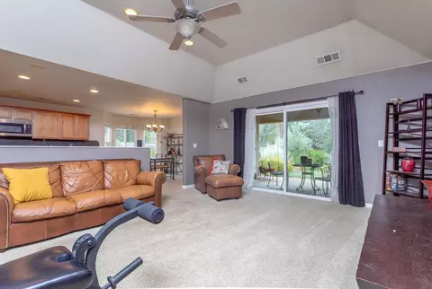 17867 Walker Mine Rd, Redding, CA 96003 photo 3