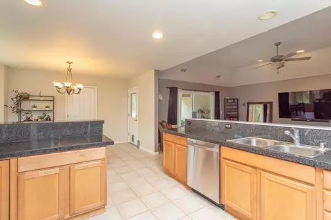 17867 Walker Mine Rd, Redding, CA 96003 photo 2