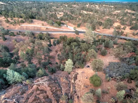 21966 Squaw Grass Trl, Redding, CA 96003 photo 10