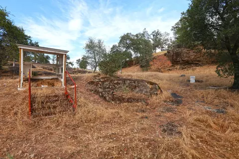 21966 Squaw Grass Trl, Redding, CA 96003 photo 34
