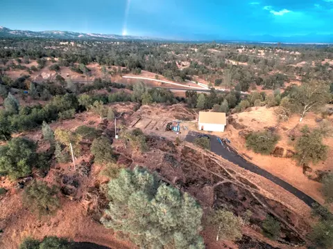 21966 Squaw Grass Trl, Redding, CA 96003 photo 9