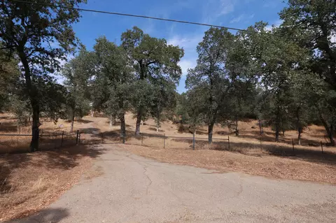 21966 Squaw Grass Trl, Redding, CA 96003 photo 23