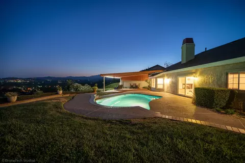 148 Kingsview Ct, Redding, CA 96003 photo 79