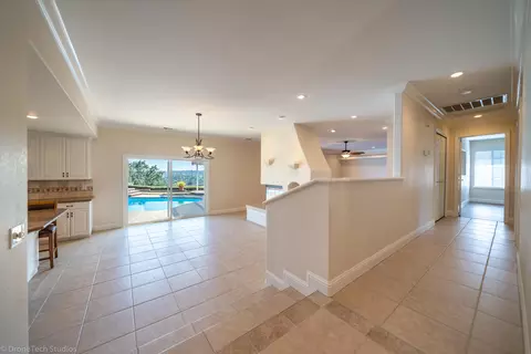 148 Kingsview Ct, Redding, CA 96003 photo 6