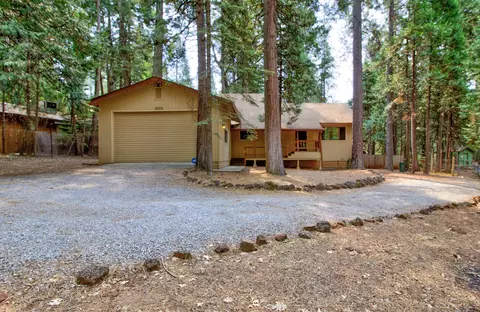 30519 Figaro Dr, Shingletown, CA 96088 photo 2
