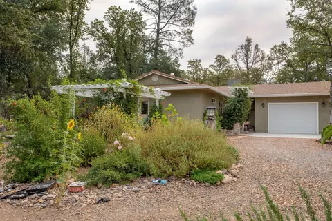 11701 Helena Dr, Redding, CA 96003 photo 47