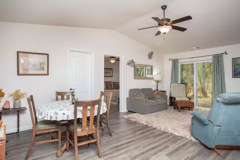 11701 Helena Dr, Redding, CA 96003 photo 12