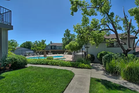 211 Ridgetop Dr #113, Redding, CA 96003 photo 13
