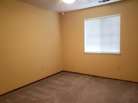 3681 Somerset Ave, Redding, CA 96002 photo 12