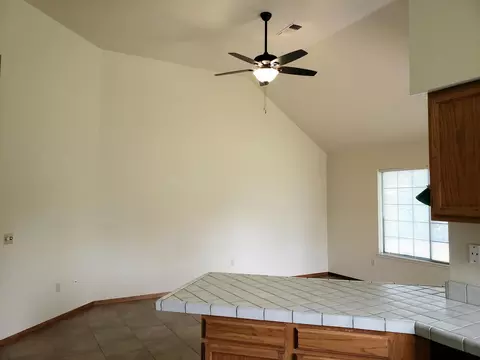 3681 Somerset Ave, Redding, CA 96002 photo 7