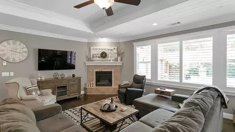 627 Mill Valley Pkwy, Redding, CA 96003 photo 7