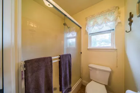 11516 La Costa Ct, Redding, CA 96003 photo 24