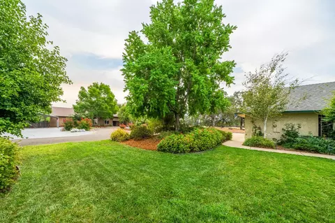 11516 La Costa Ct, Redding, CA 96003 photo 44