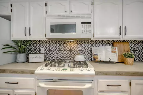 3050 Howard Dr, Redding, CA 96001 photo 50