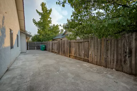 3050 Howard Dr, Redding, CA 96001 photo 30