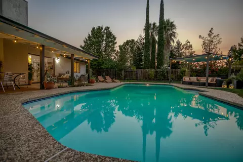 3050 Howard Dr, Redding, CA 96001 photo 1