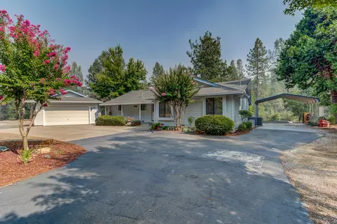 17599 Walker Mine Rd, Redding, CA 96003 photo 2