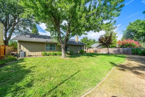 1855 Edgewood Dr, Redding, CA 96003 photo 33