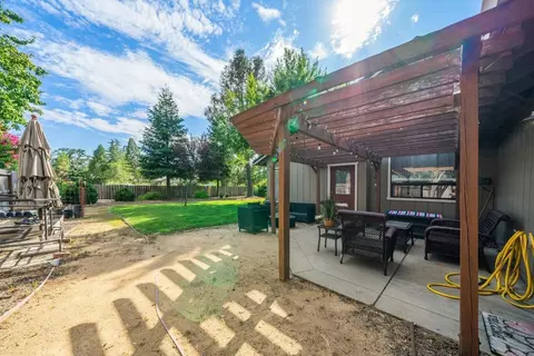 1855 Edgewood Dr, Redding, CA 96003 photo 36