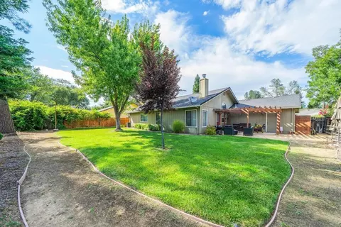 1855 Edgewood Dr, Redding, CA 96003 photo 32