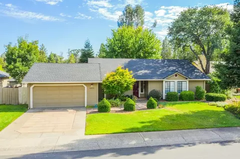 1855 Edgewood Dr, Redding, CA 96003 photo 1
