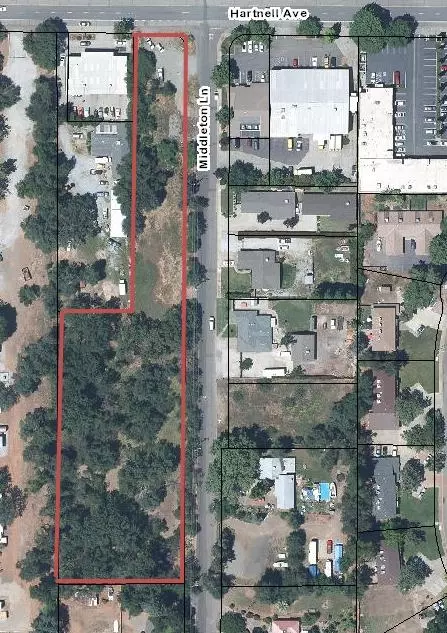 1527 Hartnell Ave, Redding, CA 96002 photo 2