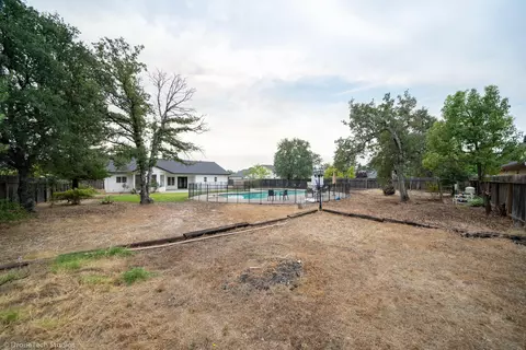 11570 Wilvern Ln, Redding, CA 96003 photo 51