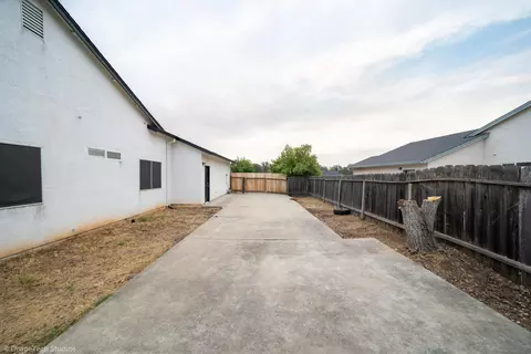 11570 Wilvern Ln, Redding, CA 96003 photo 27