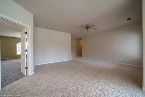 11570 Wilvern Ln, Redding, CA 96003 photo 11