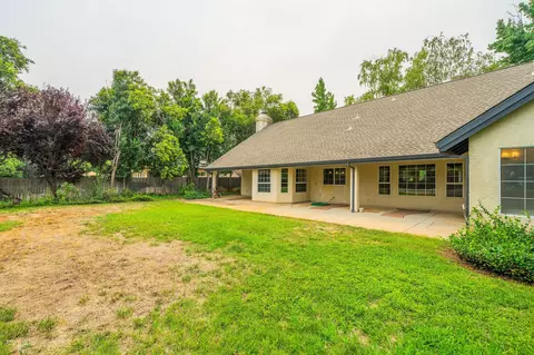 783 Sunriver Ln, Redding, CA 96001 photo 44