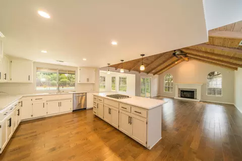 783 Sunriver Ln, Redding, CA 96001 photo 10
