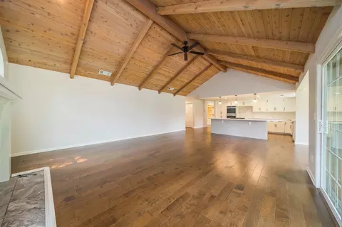 783 Sunriver Ln, Redding, CA 96001 photo 5
