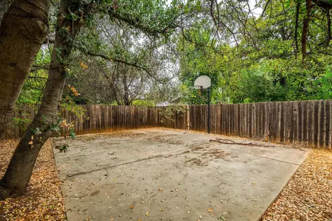 783 Sunriver Ln, Redding, CA 96001 photo 46