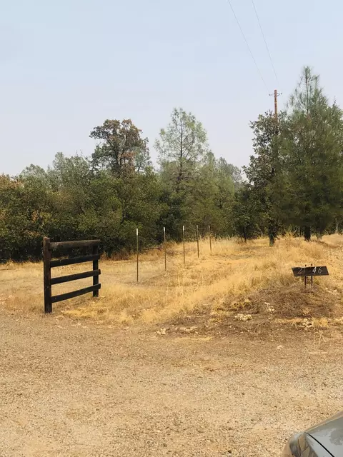 21346 Stallion Ln, Redding, CA 96003 photo 8