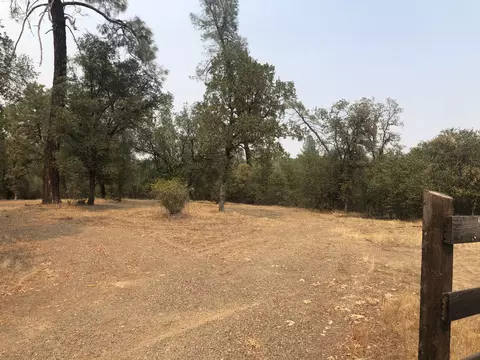 21346 Stallion Ln, Redding, CA 96003 photo 6