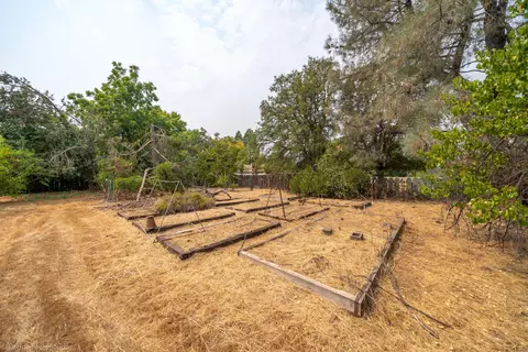 2384 Marilyn Ave, Redding, CA 96002 photo 57