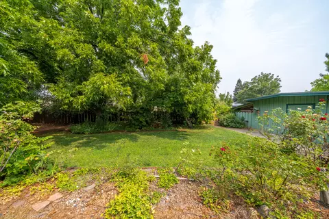 2384 Marilyn Ave, Redding, CA 96002 photo 44