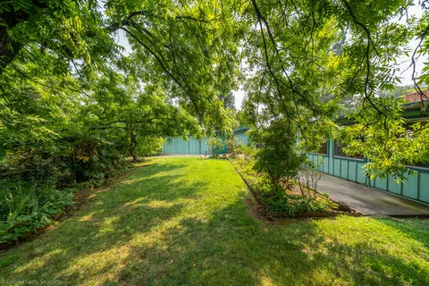2384 Marilyn Ave, Redding, CA 96002 photo 47