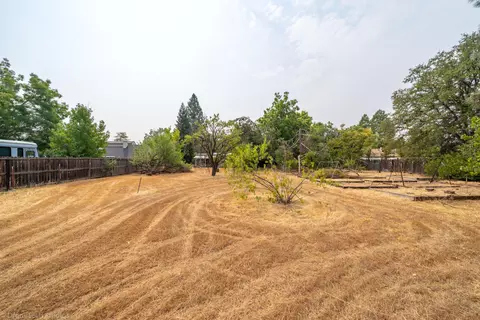 2384 Marilyn Ave, Redding, CA 96002 photo 56