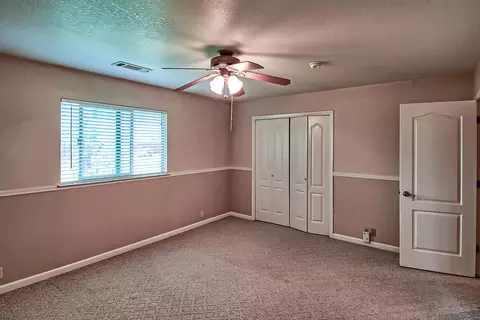 2210 Chelsa, Redding, CA 96002 photo 18