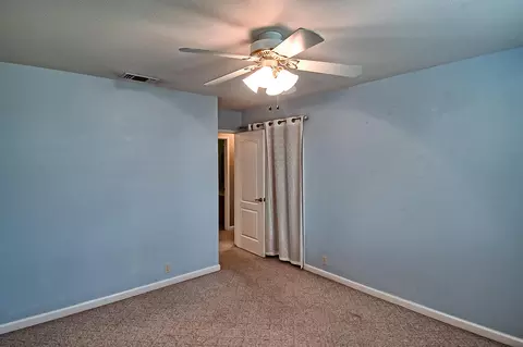 2210 Chelsa, Redding, CA 96002 photo 27