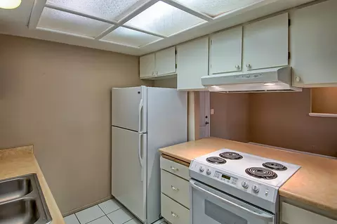 2210 Chelsa, Redding, CA 96002 photo 13