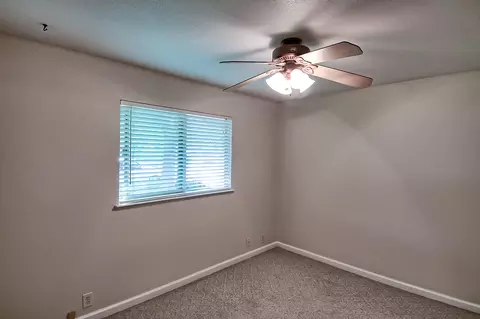 2210 Chelsa, Redding, CA 96002 photo 22